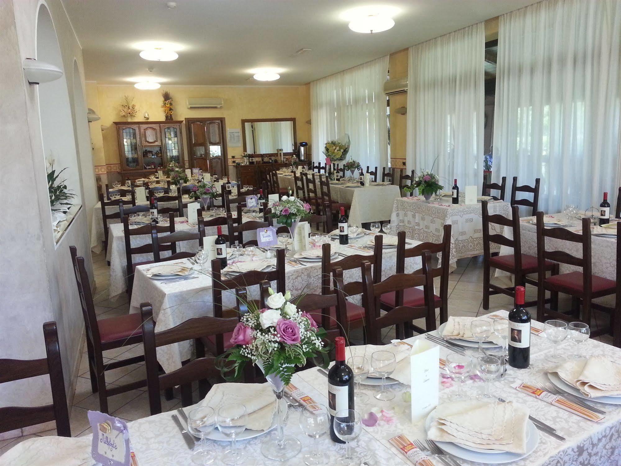 Hotel Tiziana Montepulciano Stazione المظهر الخارجي الصورة